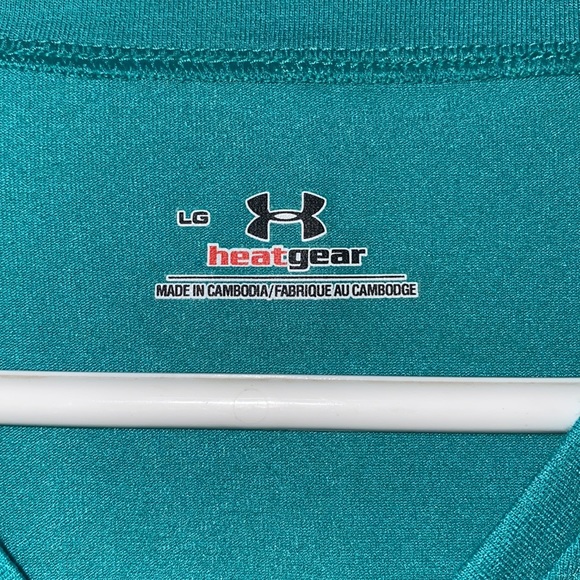 Womens Under Armour shirt sleeve. - Picture 4 of 7